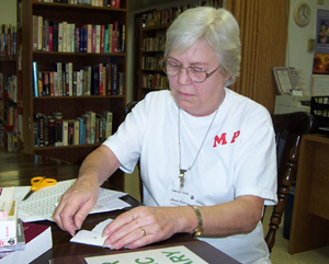 Sandi Hidrogo Constructing Computer Cards